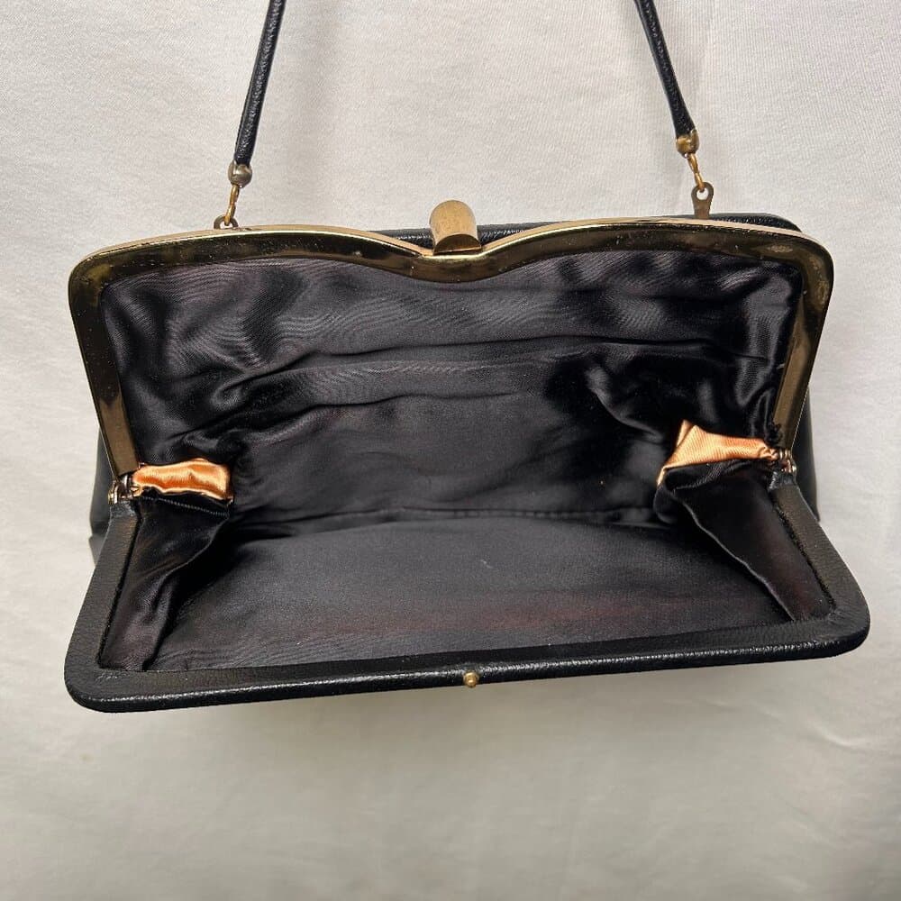 Vintage Ande Black Pleather Purse with Tuck Away Handle for Clutch Option - Thumbnail 3