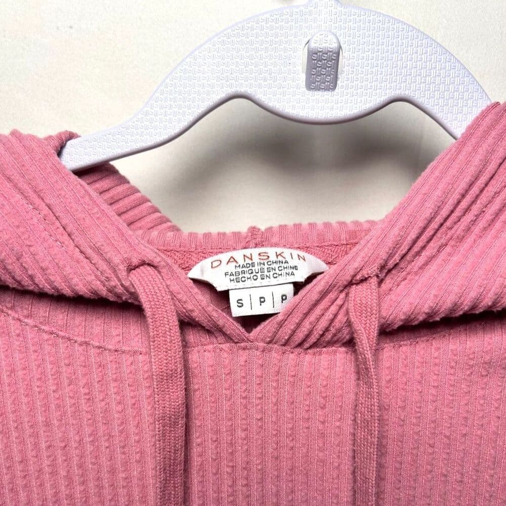 Danskin Pink Balletcore rib-knit cropped pullover hoodie Small - Thumbnail 2