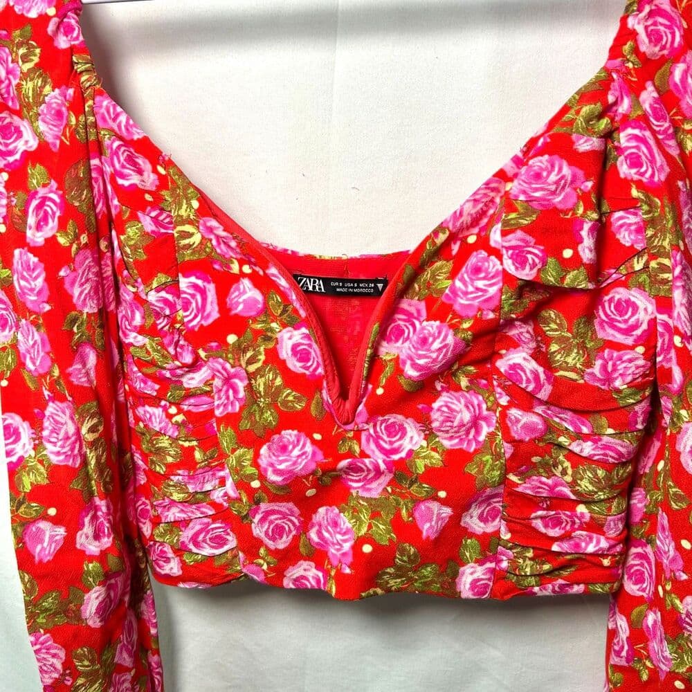 Zara floral long-sleeve crop top sweetheart neckline Coquette Small