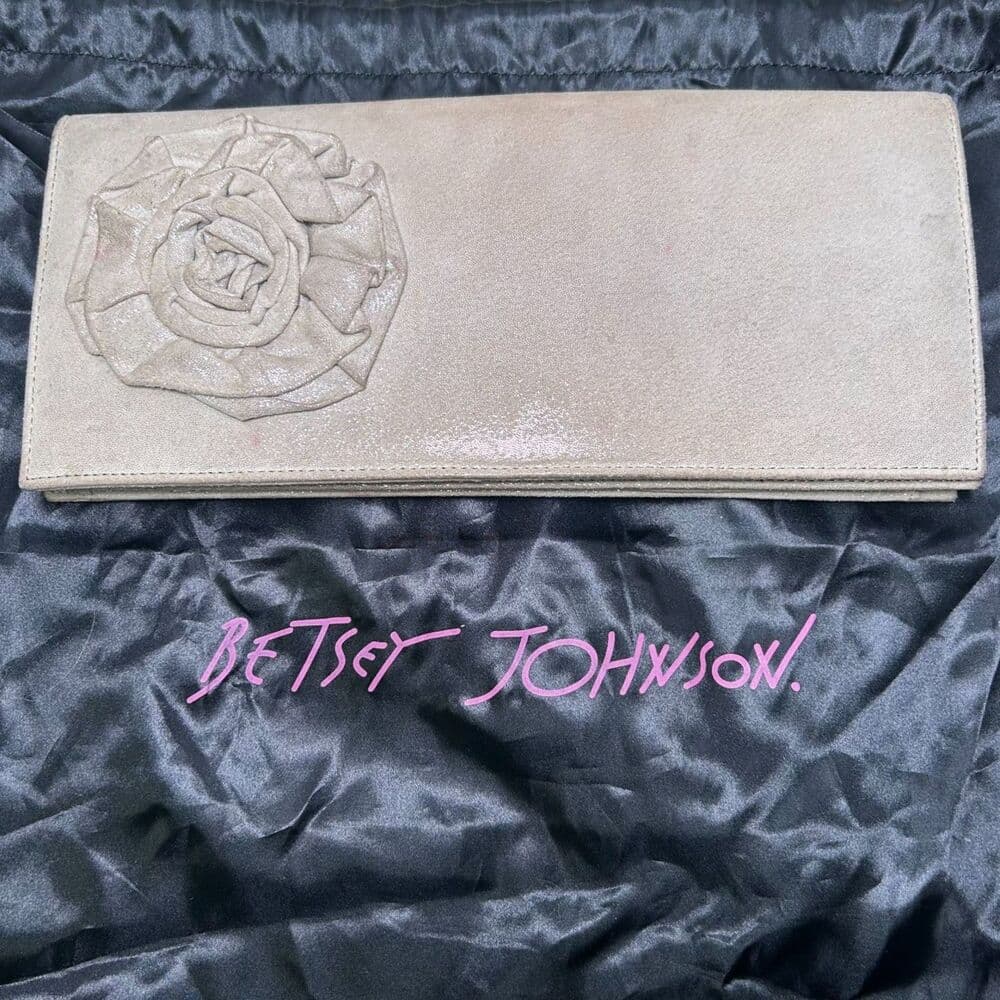 Betsey Johnson Envelope Clutch with Floral Detail Neutral Shimmer - Thumbnail 14