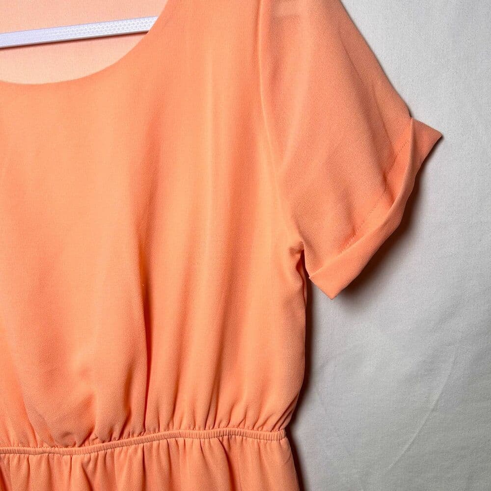 Everly peach elastic waist short-sleeved dress size M feminine - Thumbnail 2