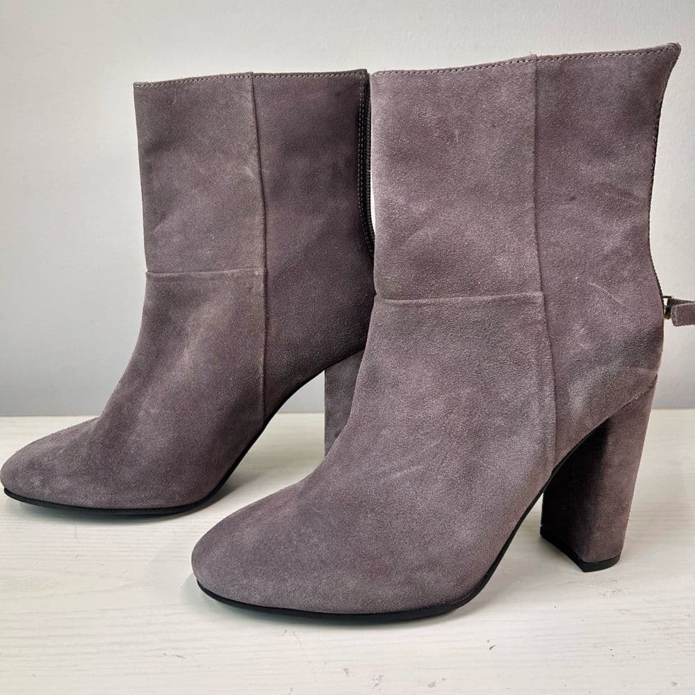 Seychelles Gray Heeled Boots with Chunky Heel and Rounded Toe Size 8 - Thumbnail 3
