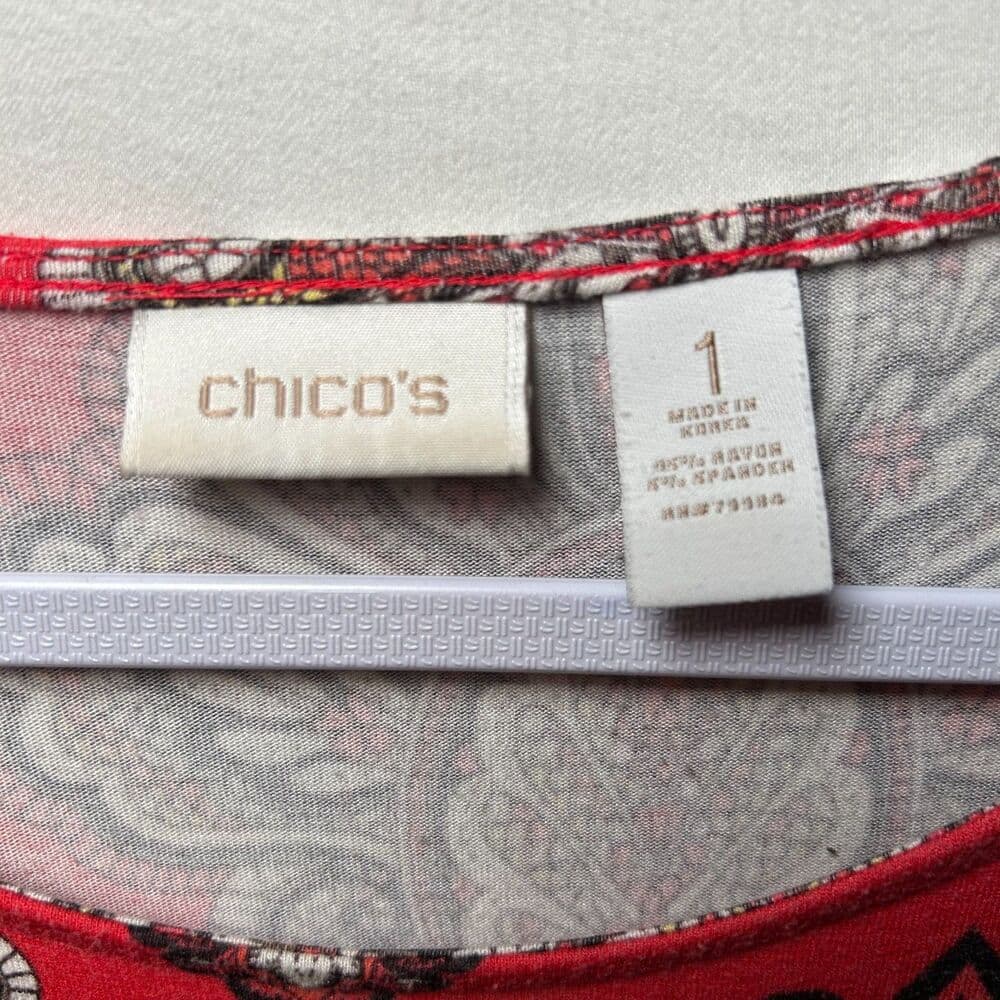 Chico's red/pink paisley-print 3/4-sleeve top size 1 - Thumbnail 2