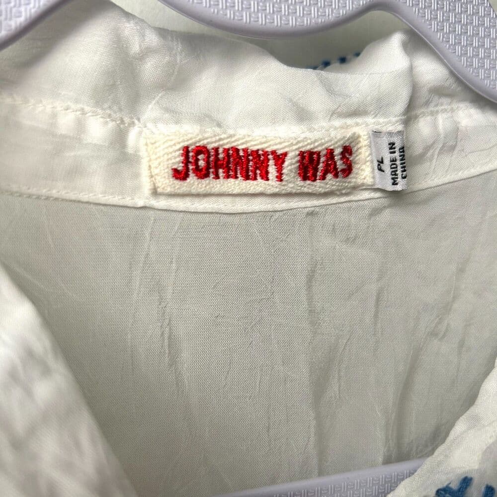 Johnny Was Zodea Almeria White Embroidered Button Front Top PL - Thumbnail 3