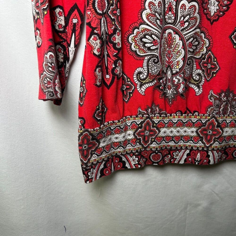 Chico's red/pink paisley-print 3/4-sleeve top size 1 - Thumbnail 3