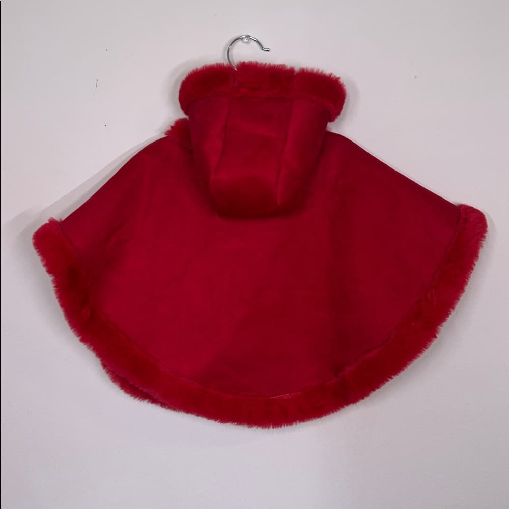 NWT First Impressions Red Faux Fur-Trimmed Kids Cape 3-6 months - Thumbnail 2