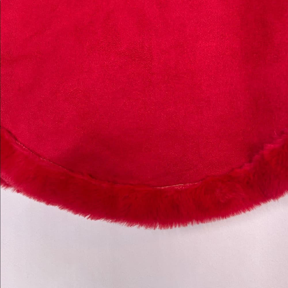 NWT First Impressions Red Faux Fur-Trimmed Kids Cape 3-6 months - Thumbnail 3