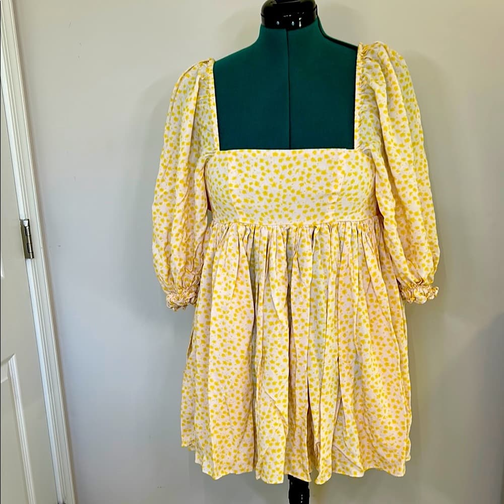 Selkie Yellow Puff Sleeve Dress in Buttercup Size XS - Thumbnail 2