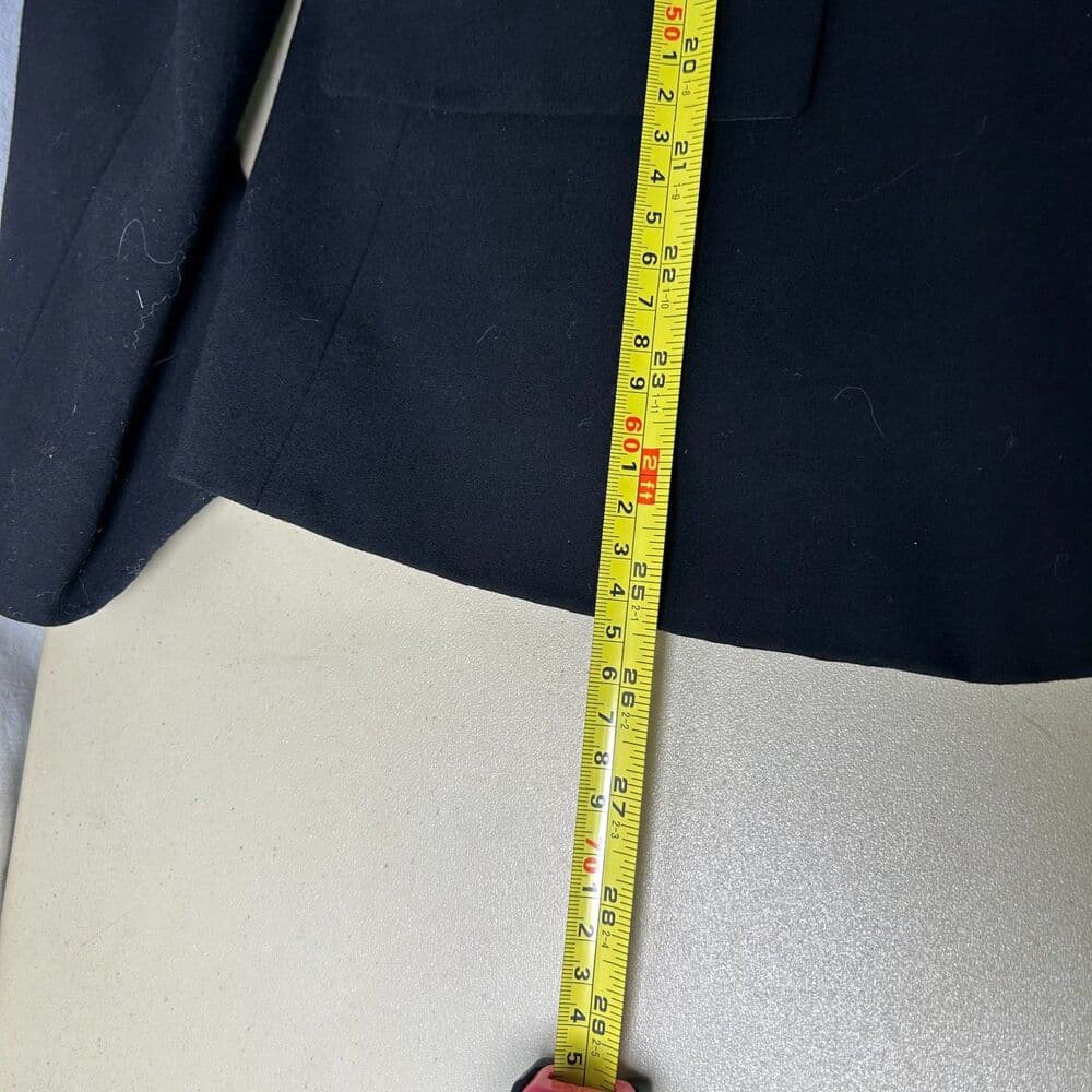 Calvin Klein classic black 2-button notched lapel blazer Size 14 Boss Babe - Thumbnail 6