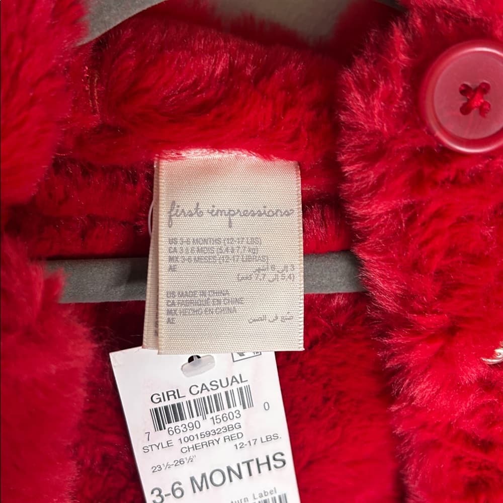 NWT First Impressions Red Faux Fur-Trimmed Kids Cape 3-6 months - Thumbnail 5