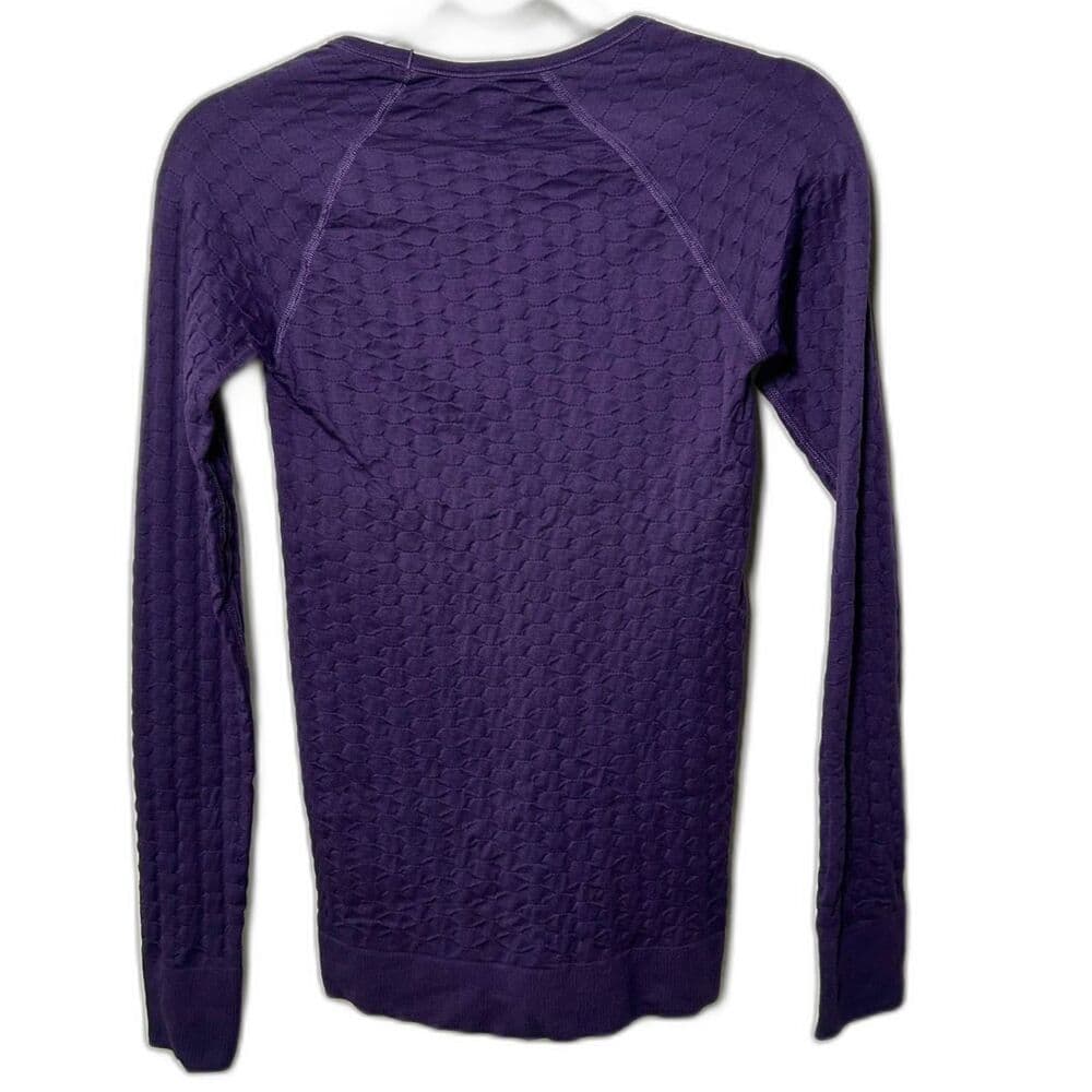 Athleta Epitomize Top textured long-sleeve shirt Small - Thumbnail 2
