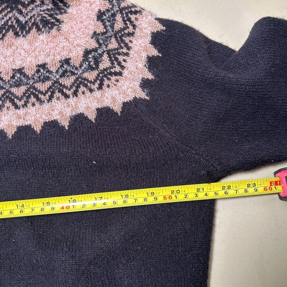 Ann Taylor Fair Isle turtleneck sweater black and metallic gold Medium - Thumbnail 8