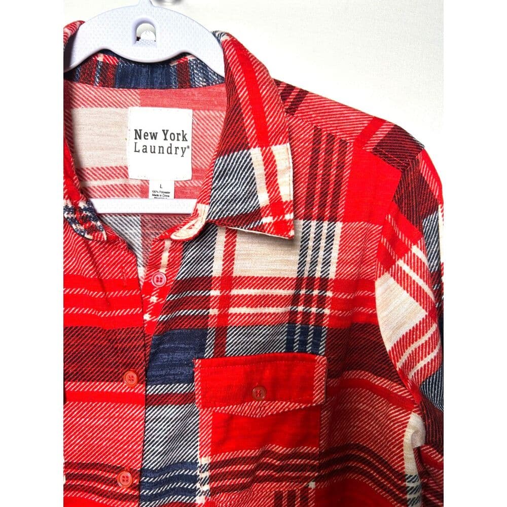 New York Laundry red, white, and blue plaid flannel button-down shirt Large - Thumbnail 9