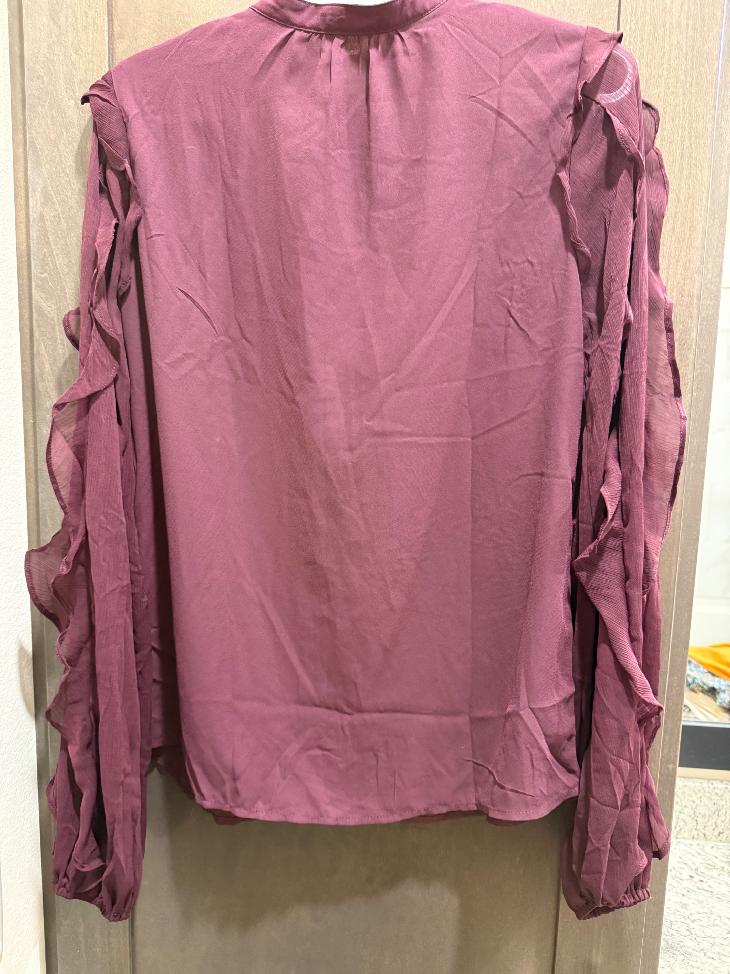 Autres Filles Ruffled Long Sleeve Blouse in Burgundy Size S/P - Thumbnail 2