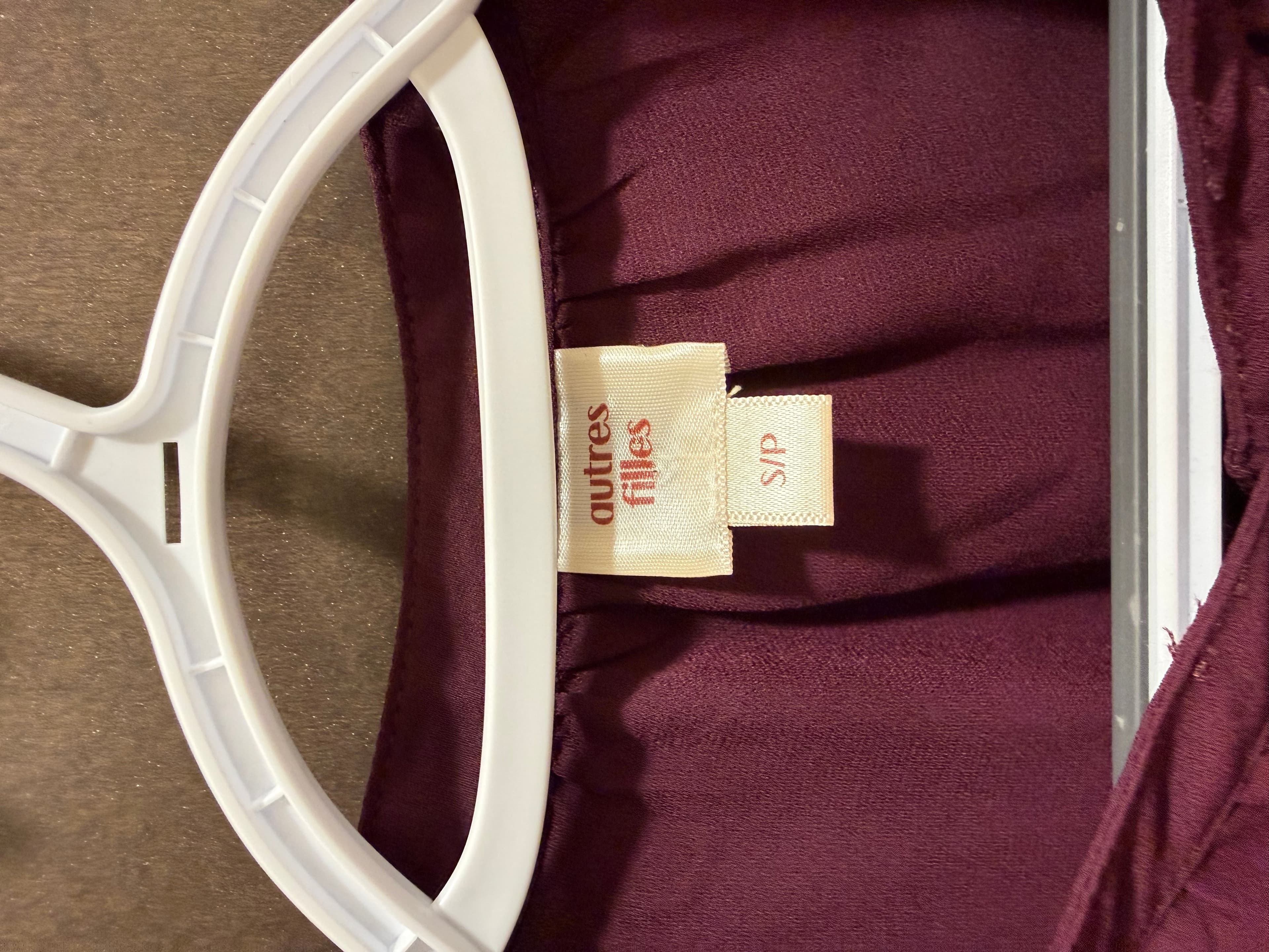 Autres Filles Ruffled Long Sleeve Blouse in Burgundy Size S/P - Thumbnail 3