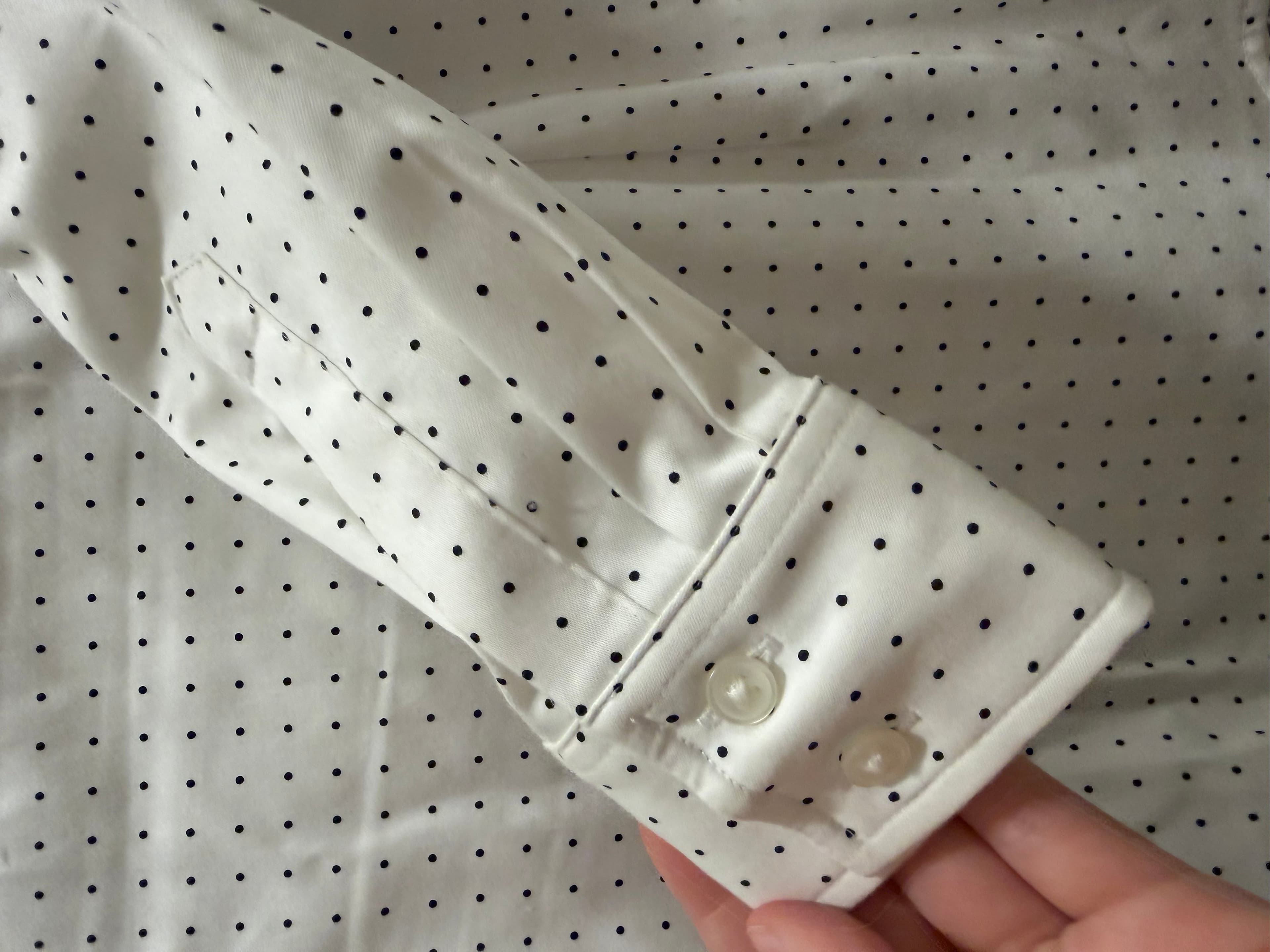 Banana Republic White Polka Dot Long Sleeve Button-Up Shirt - Thumbnail 4