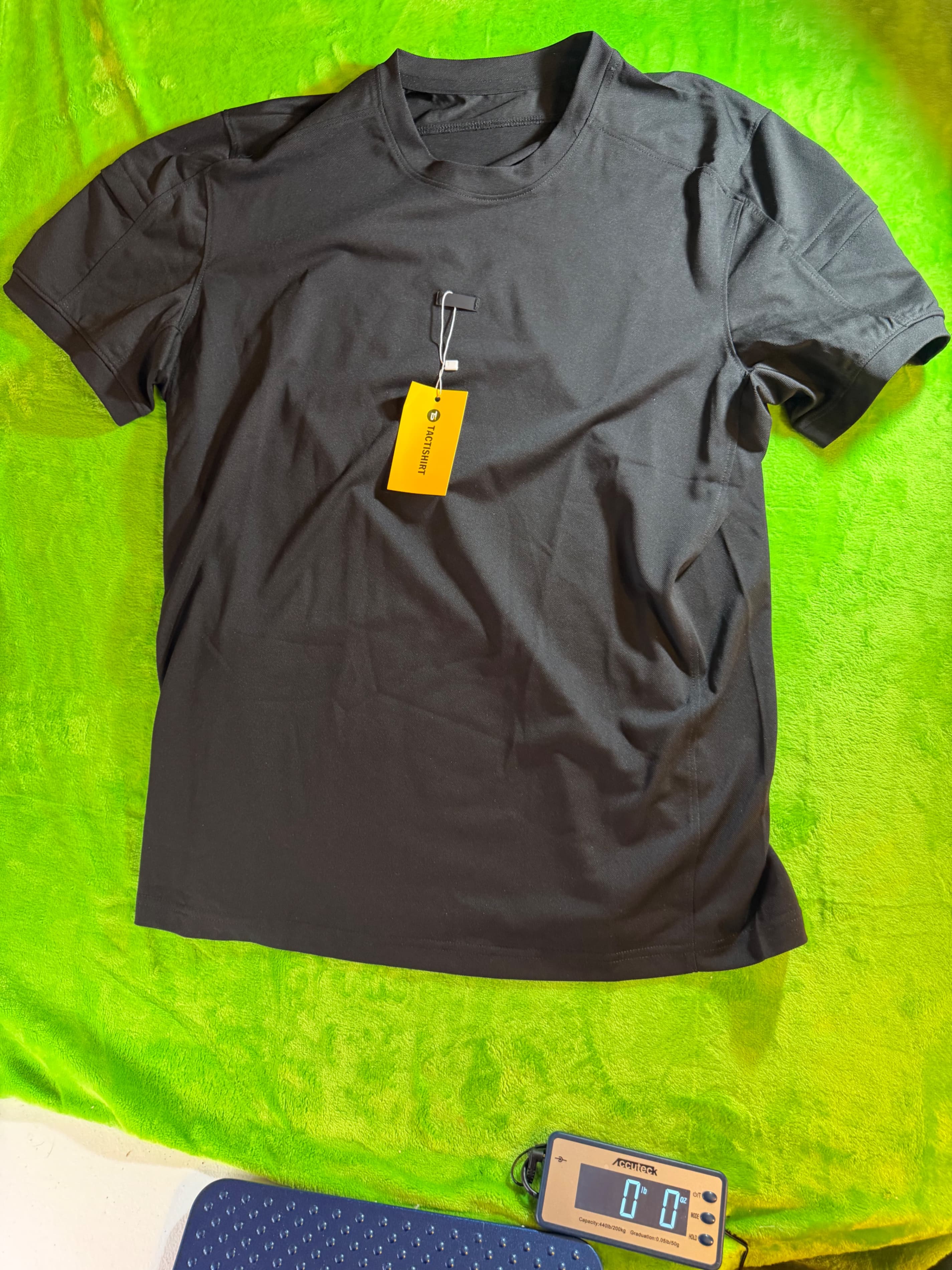 Tactishirt Men's Black Tactical Performance Tee Size L NWT Athletic Stretch