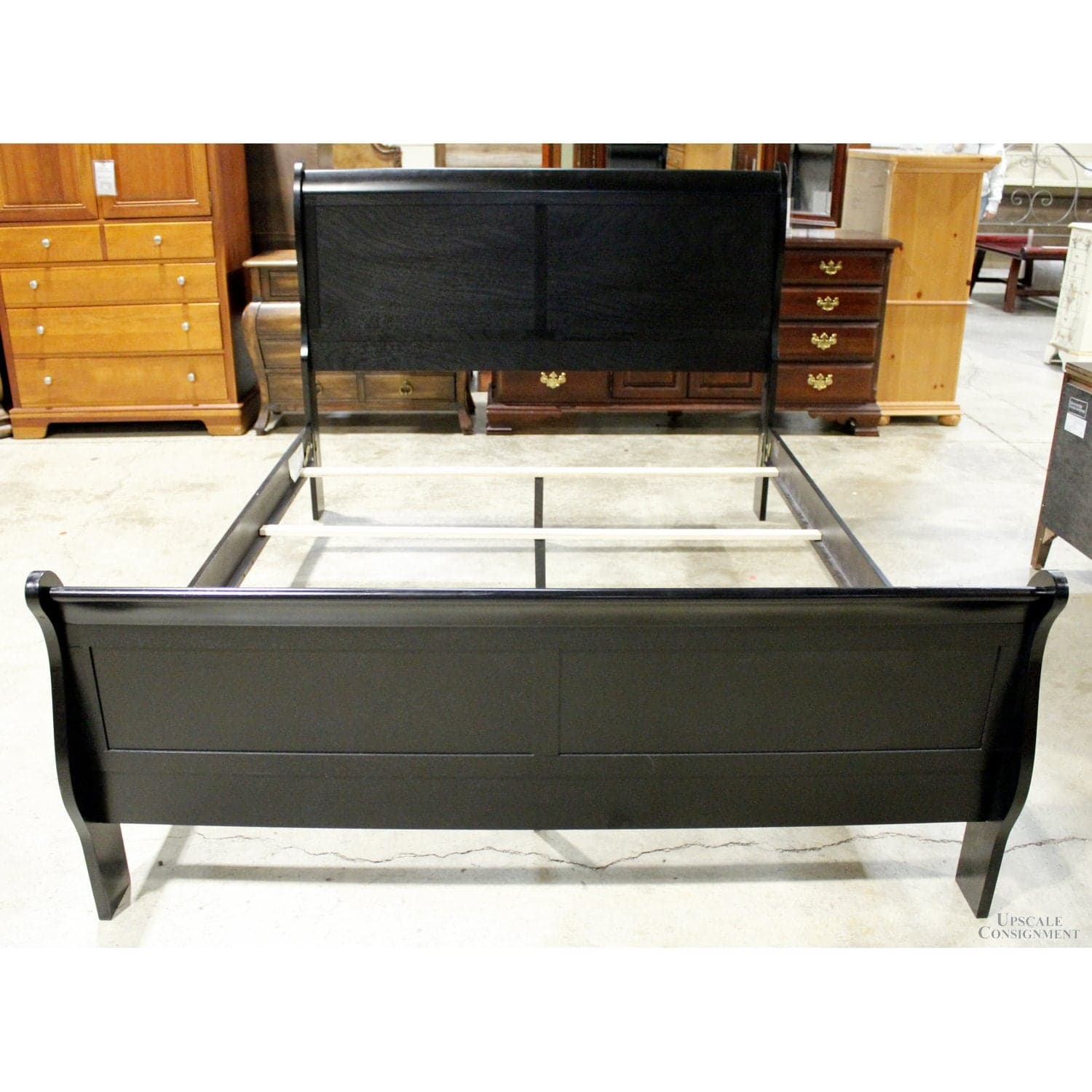 Furniture of America Black Queen Size Sleigh Bed - Black - Thumbnail 2