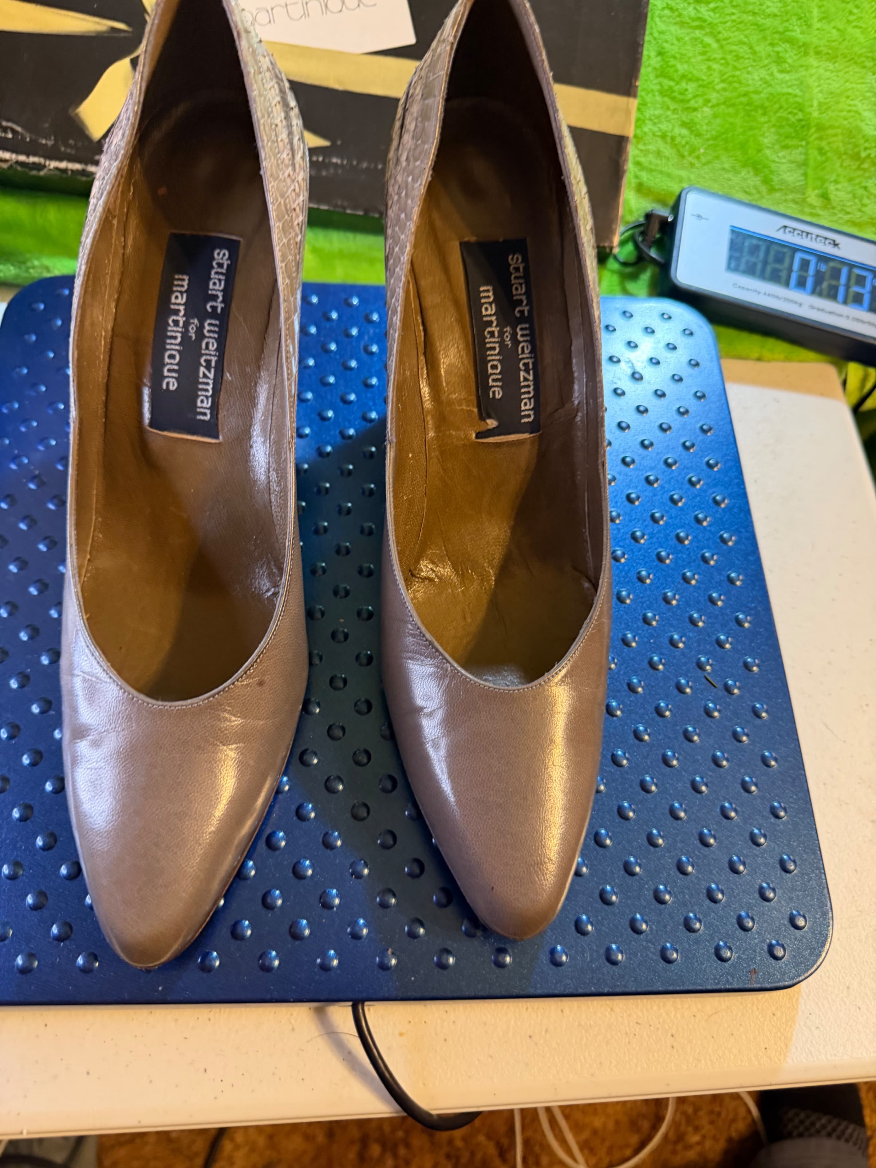 Stuart Weitzman for Martinique Taupe Leather Snakeskin Kitten Heel Pumps w/ Box - Thumbnail 2