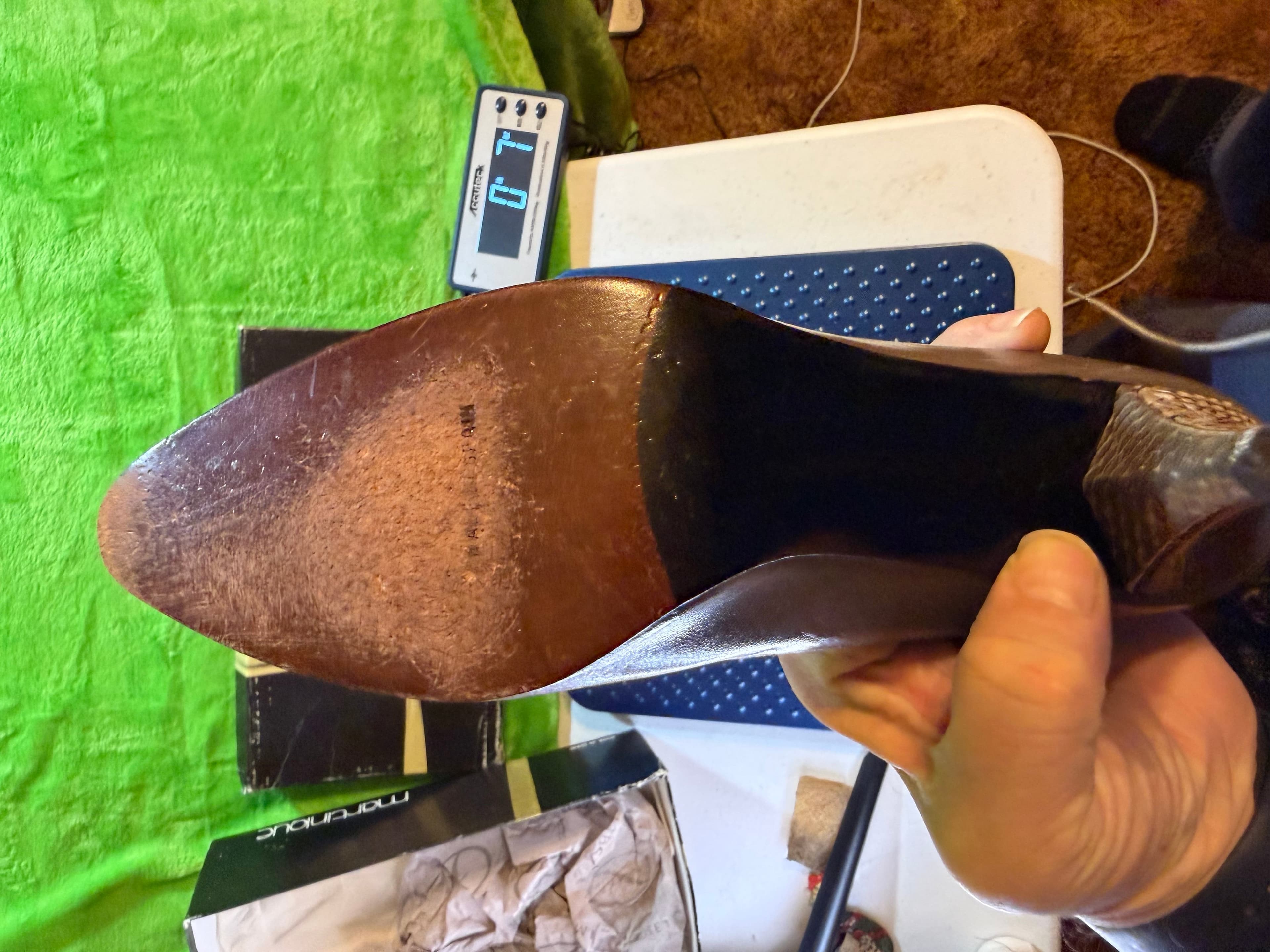 Stuart Weitzman for Martinique Taupe Leather Snakeskin Kitten Heel Pumps w/ Box - Thumbnail 9