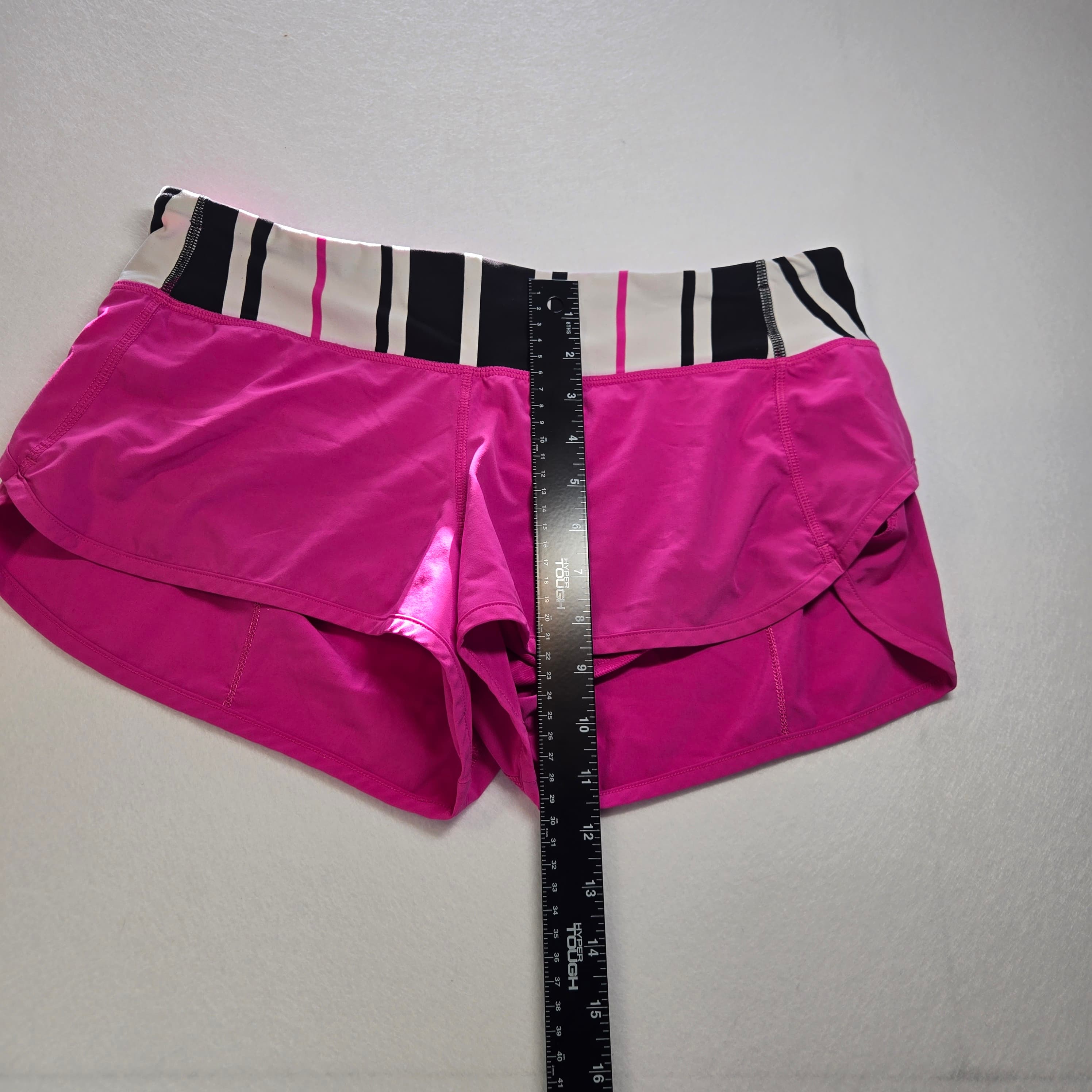 Lululemon Women's Running Shorts Pink Striped Waistband - Thumbnail 3