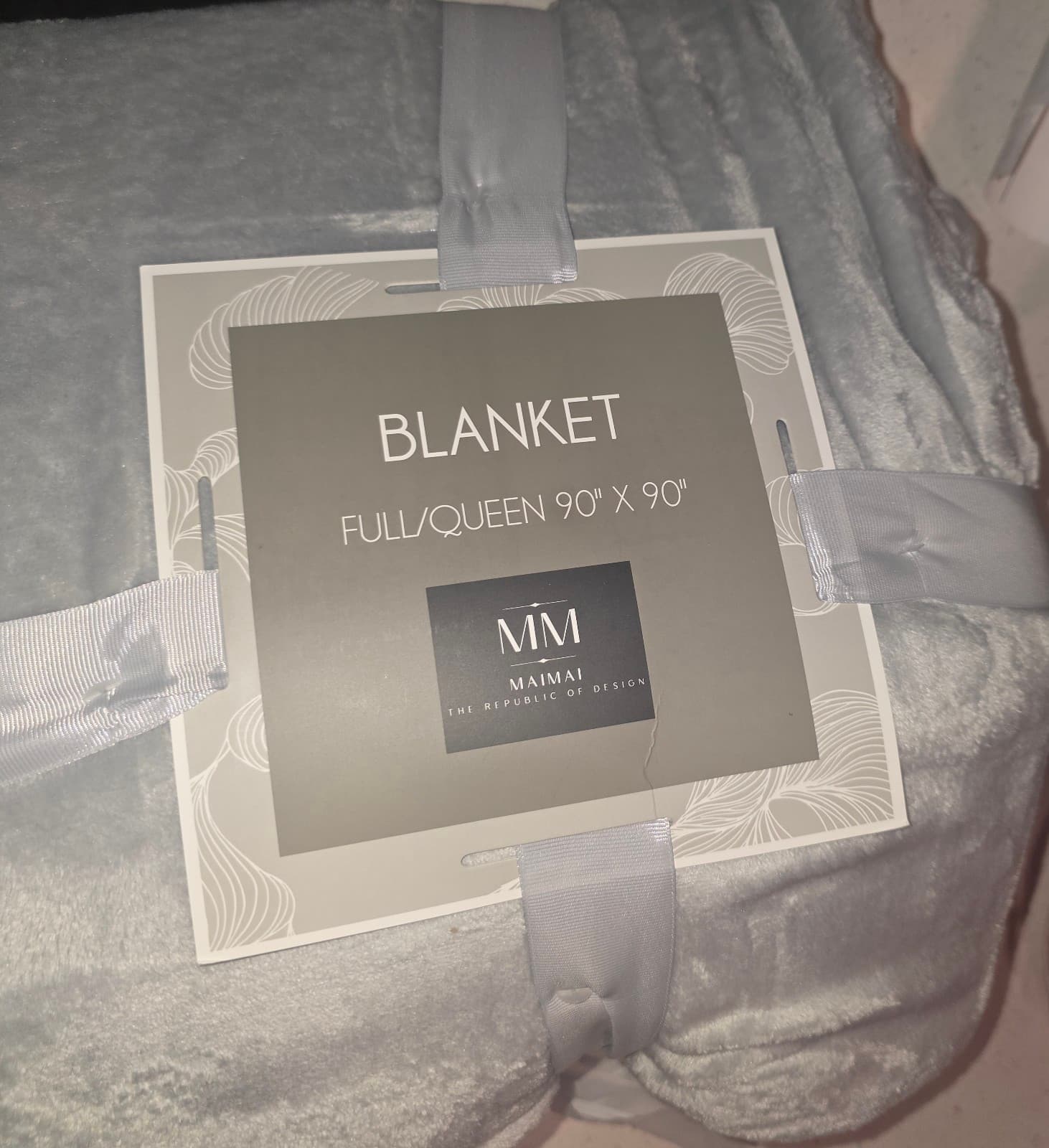 Kingole Flannel Fleece Microfiber Throw Blanket 90" x 90" - Thumbnail 7
