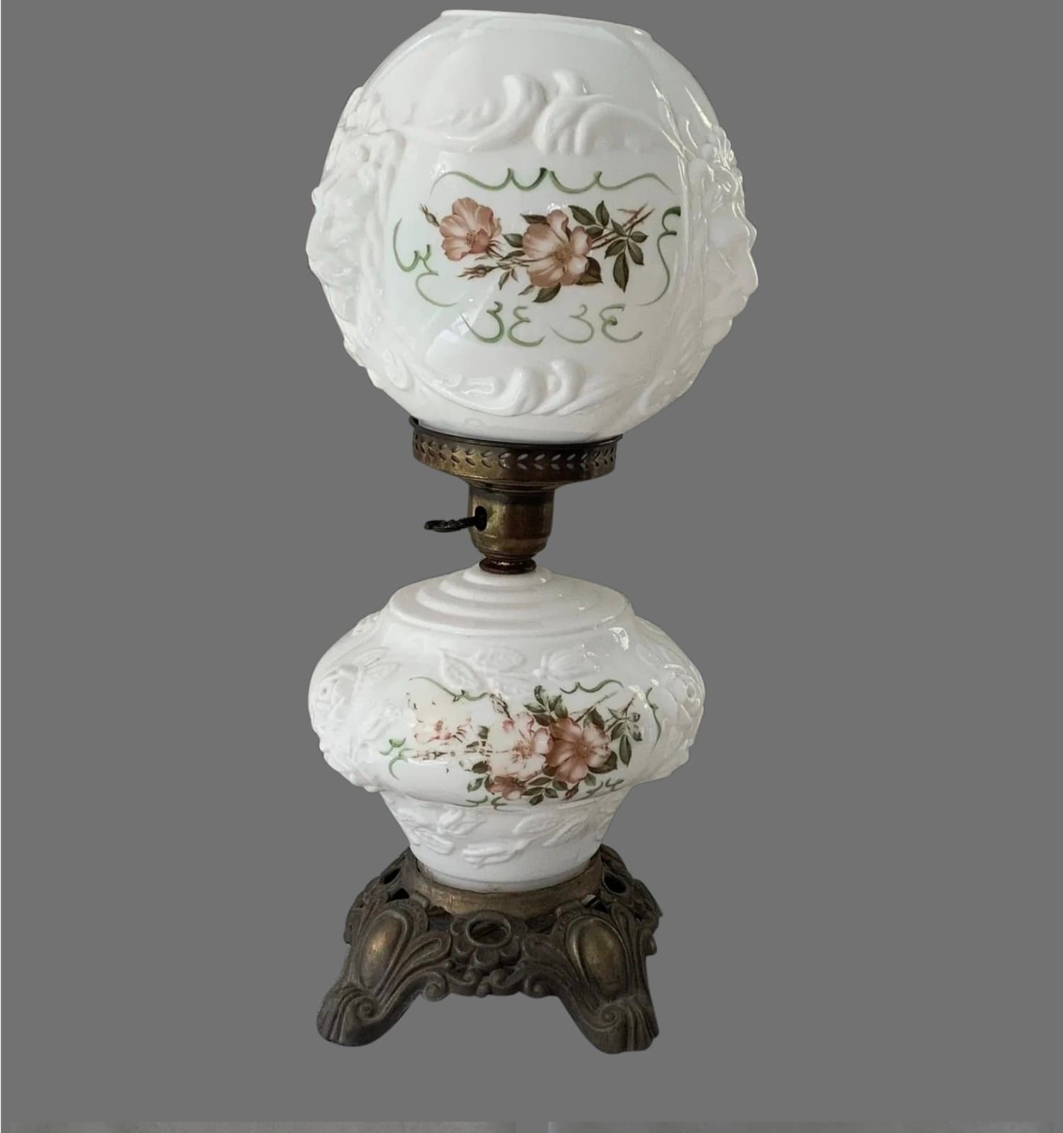 White Hurricane Gone with the Wind Lamp, Embossed Lion Heads