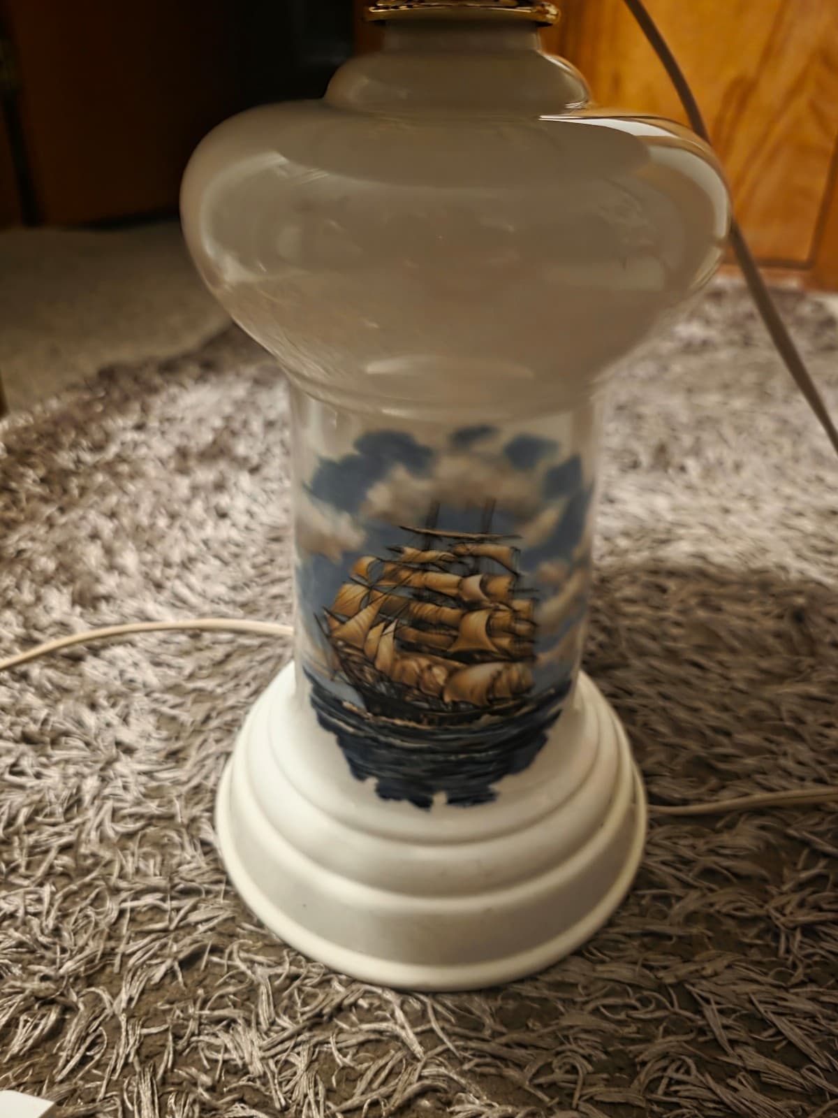 Vintage Ship Gone with the Wind Hurricane Style Lamp - Thumbnail 2