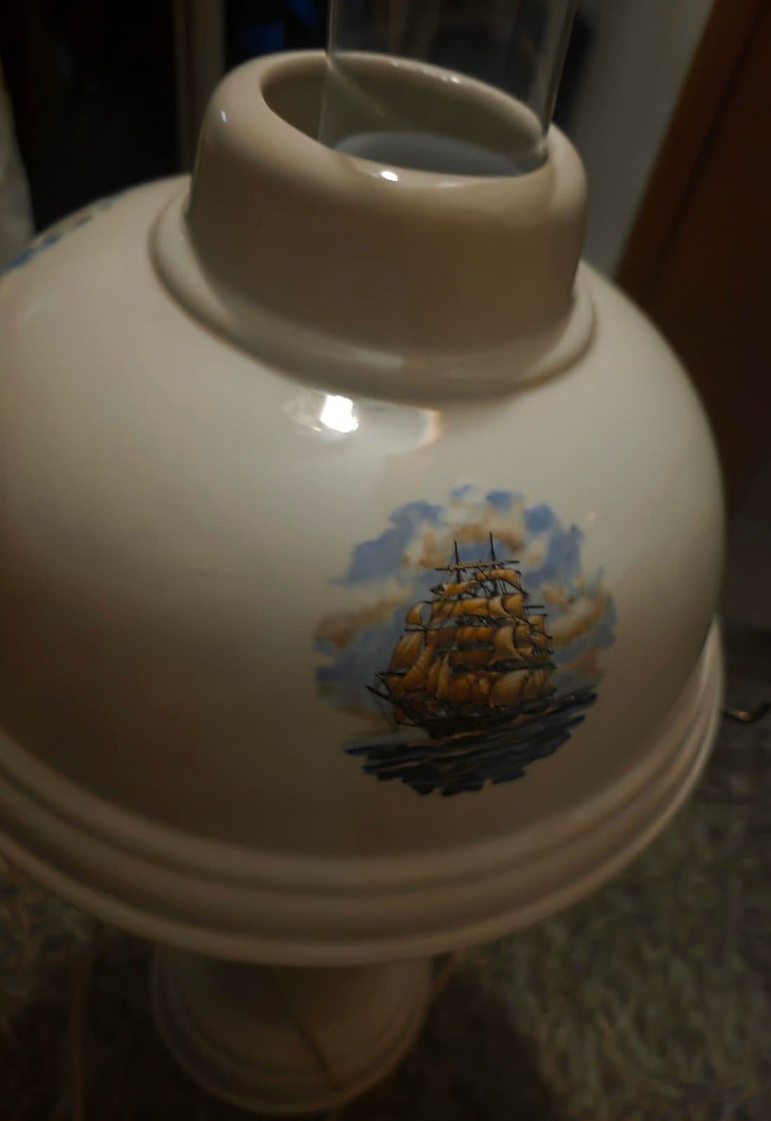 Vintage Ship Gone with the Wind Hurricane Style Lamp - Thumbnail 4