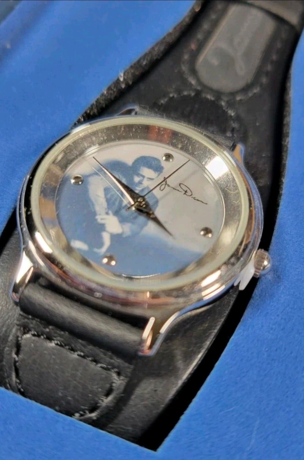 James Dean (50th Anniversary 2004) Wristwatch in tin w/ box & papers AVON - Thumbnail 3