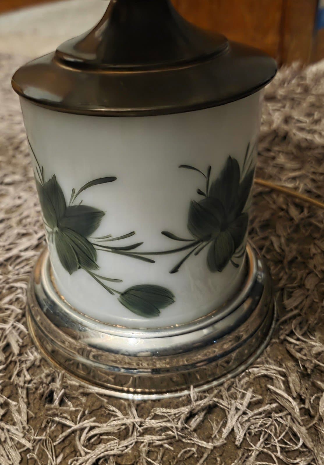 Vintage Hurricane Style Lamp with Ivy Hand Painted - Thumbnail 4