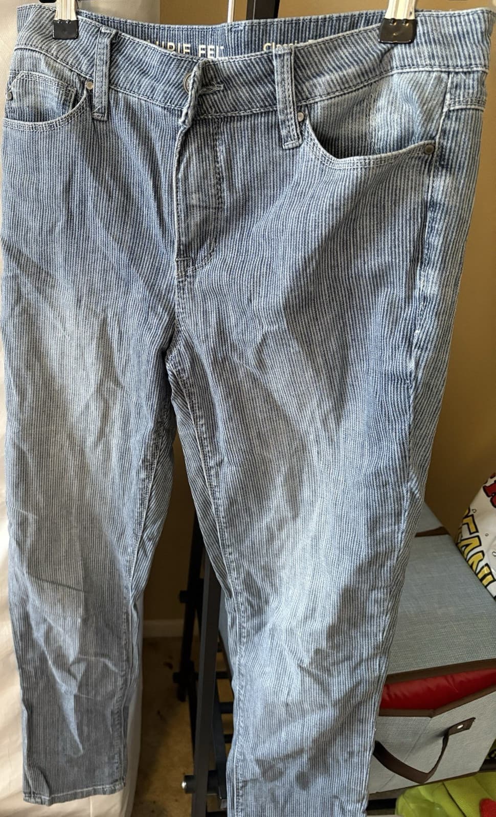 Laurie Felt Boyfriend Jeans Blue Striped Denim Stretch Pockets Button Zip Women