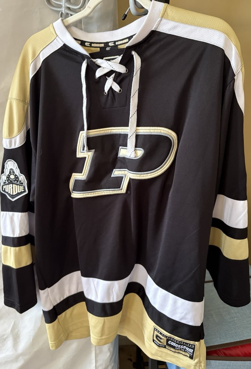 Colosseum Purdue Boilermakers Men's Ice Hockey Jersey M Black Gold