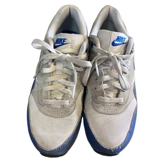 Kids Blue and White Nike AIR Tennis Shoe Sneaker Size 4.5 - Thumbnail 2