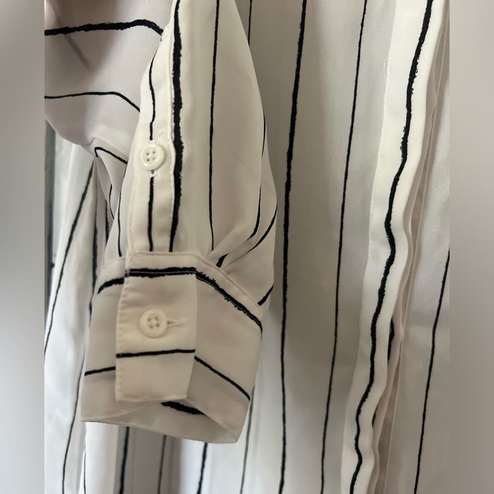 Apt 9 blouse white with black stripes size XL - Thumbnail 5