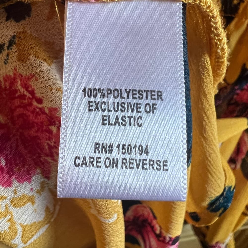 About a Girl yellow floral blouse size L w/ mock neck - Thumbnail 7