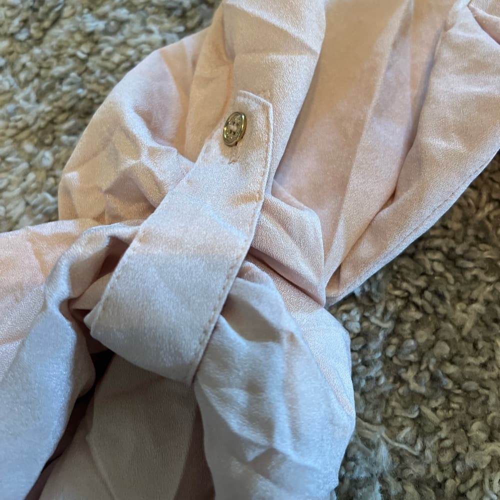 Calvin Klein light pink top size LG with gold buttons and zipper pockets - Thumbnail 6