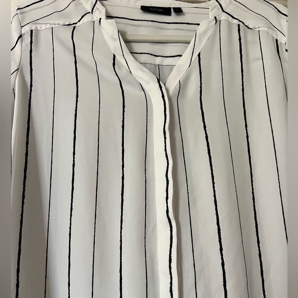 Apt 9 blouse white with black stripes size XL - Thumbnail 3