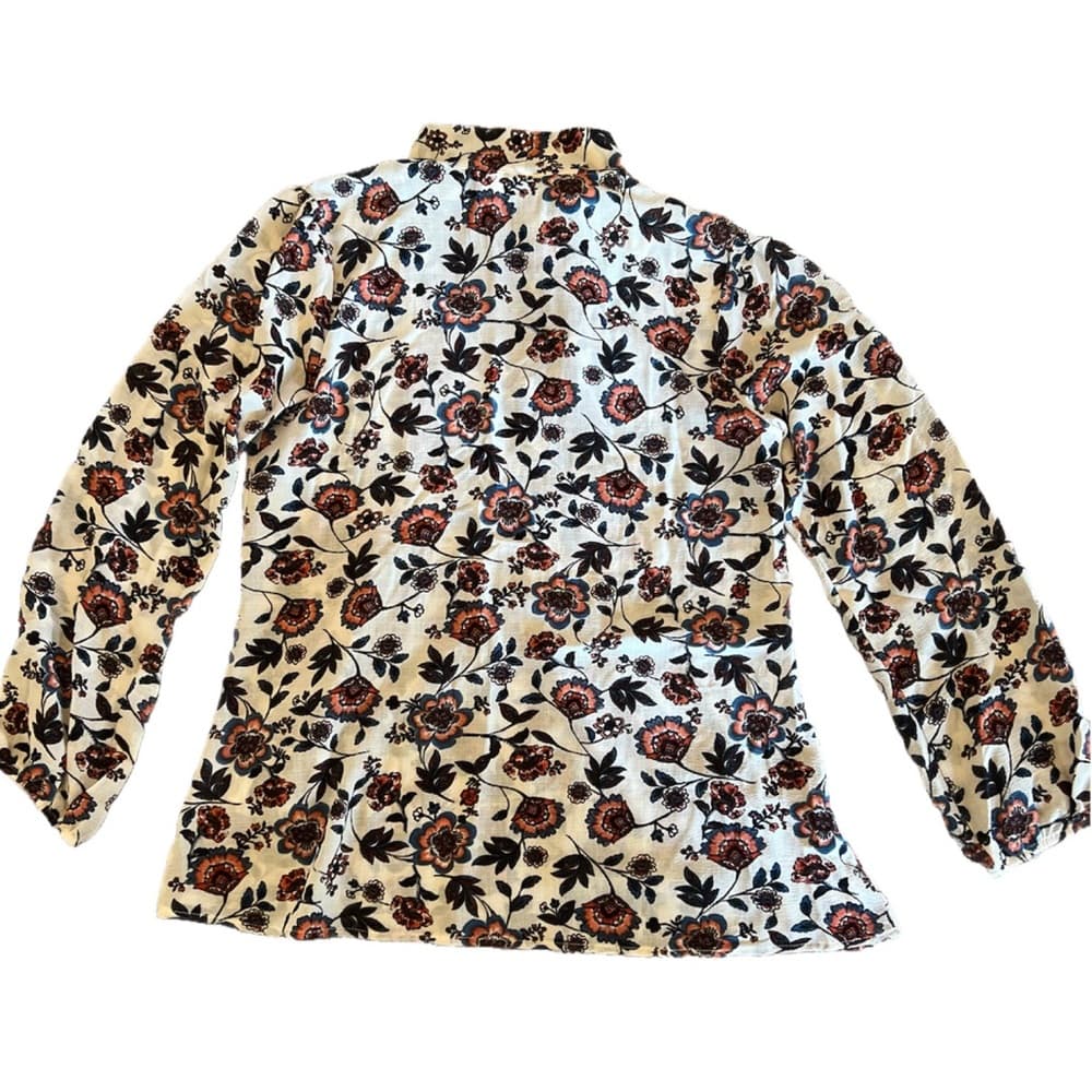 Free press floral print blouse size XS with bow and embroidered trim