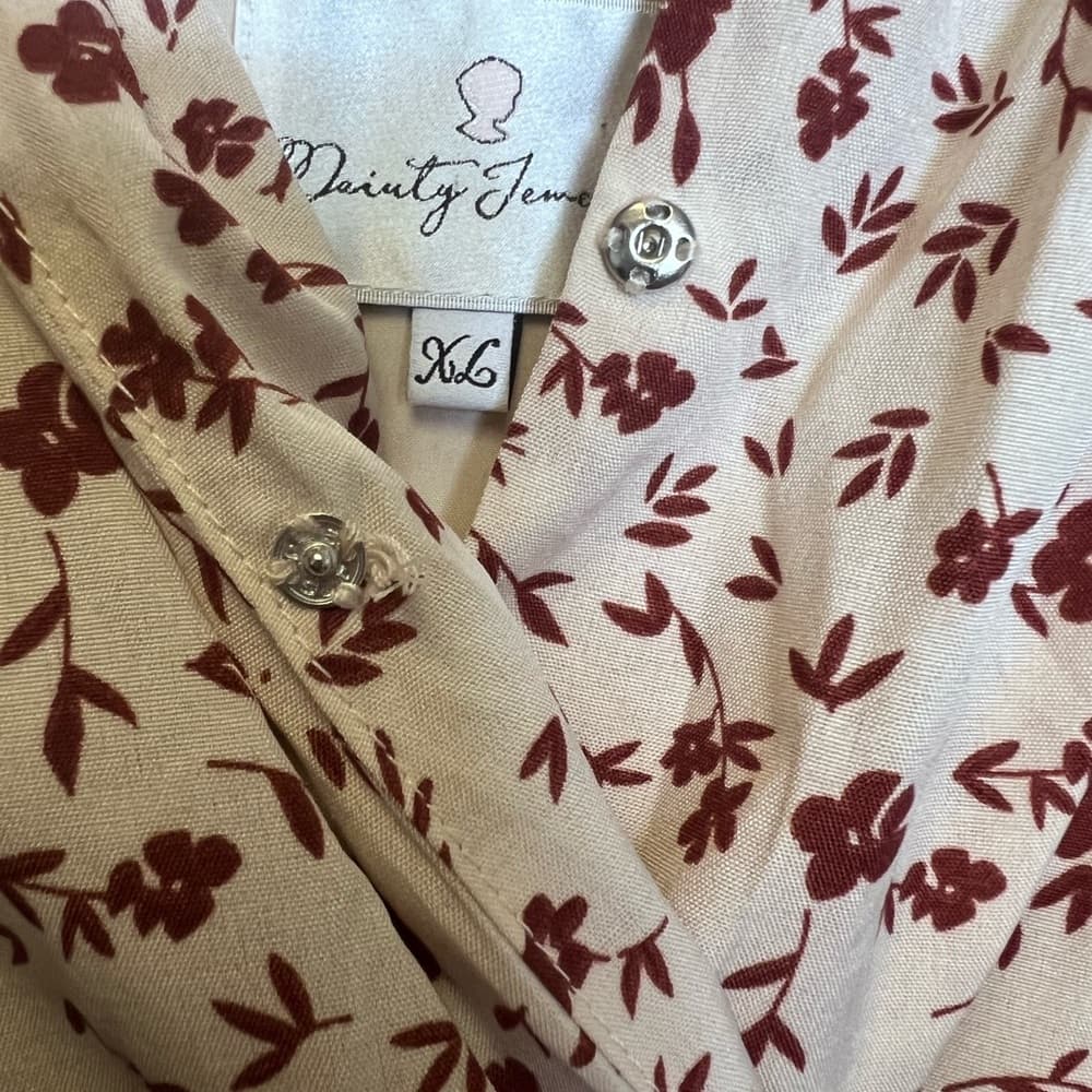 Dainty Jewells “Born to Bloom” v-neck floral midi dress size XL - Thumbnail 6