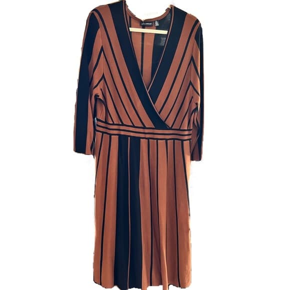 NWT Nina Leonard striped v neck midi dress size XL - Thumbnail 7