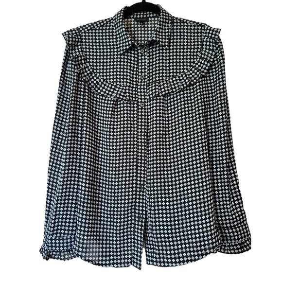 who what wear blouse with ruffles detailing size S EUC - Thumbnail 6