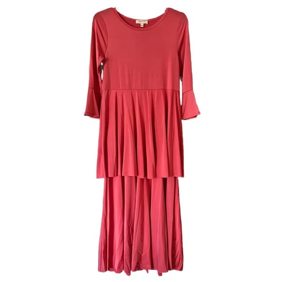 Klassy Girl Boutique Hailey & co. Coral ruffle dress size M - Thumbnail 2