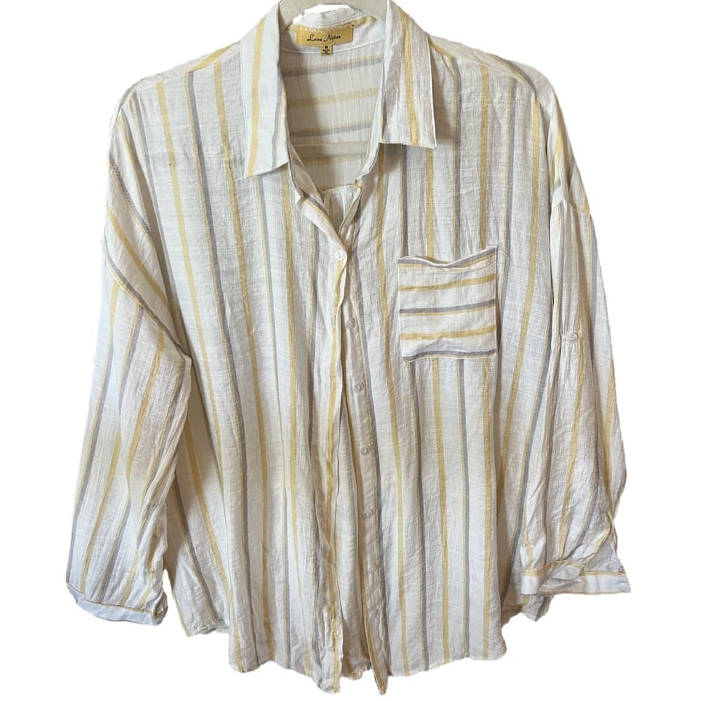 Love Notes button up top size M with pocket