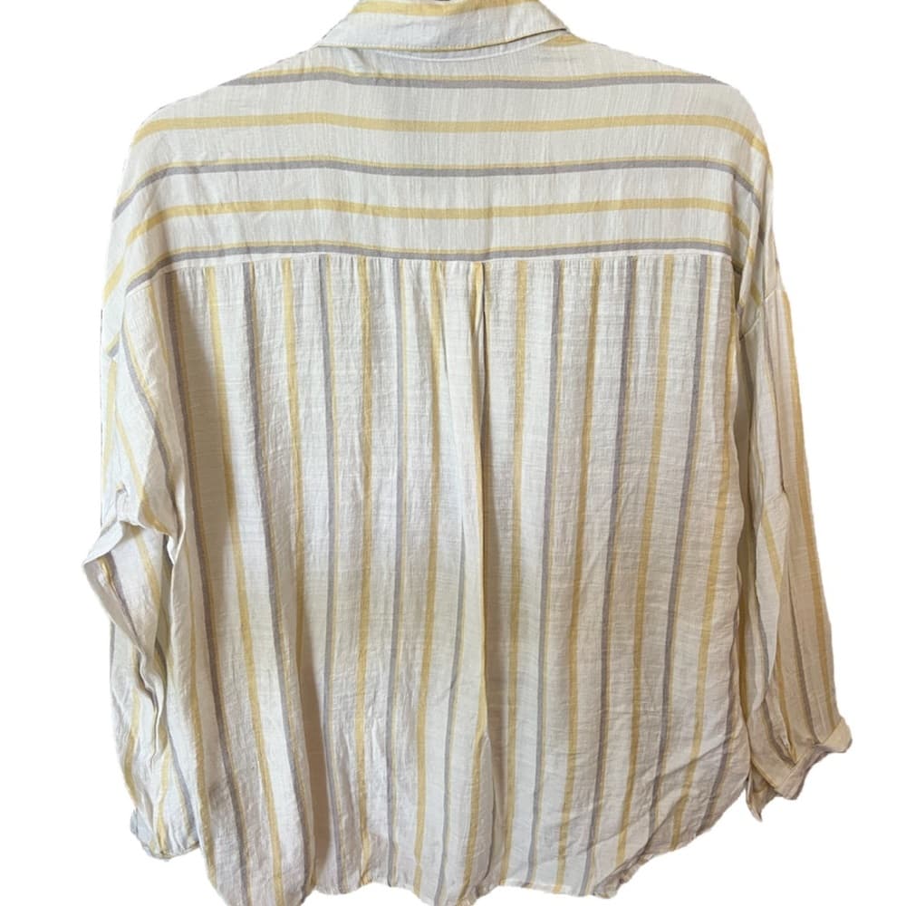 Love Notes button up top size M with pocket - Thumbnail 3