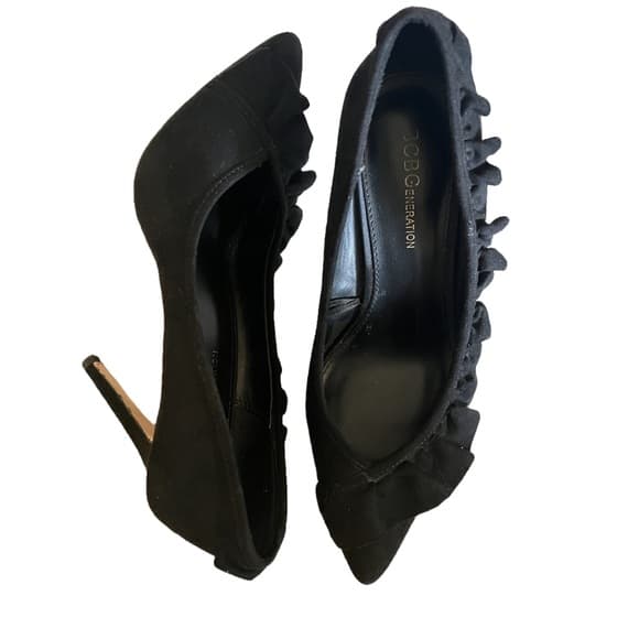BCBGeneration black suede heels size 7.5 - Thumbnail 2