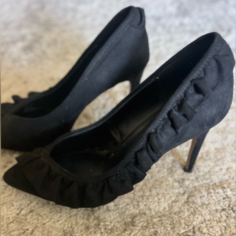 BCBGeneration black suede heels size 7.5 - Thumbnail 7