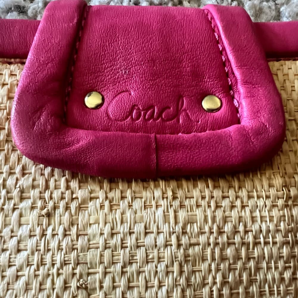 COACH woven straw pink wristlet - Thumbnail 5