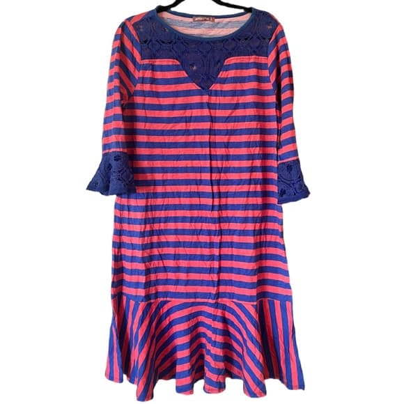 Jelly the Pug girls dress size XL with lace detailing EUC - Thumbnail 7