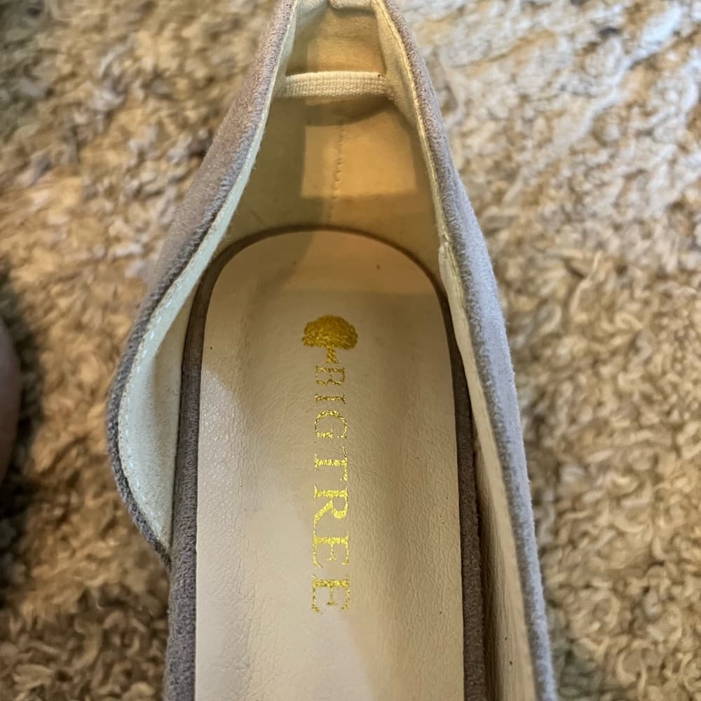 NWOT Big tree suede heels with bow size 39 - Thumbnail 4